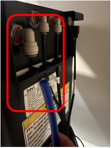 CT 1.5 compact chiller water in disconnected tube.png